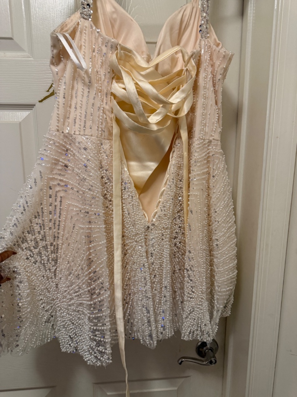 Dress - Picture 3 of 3
